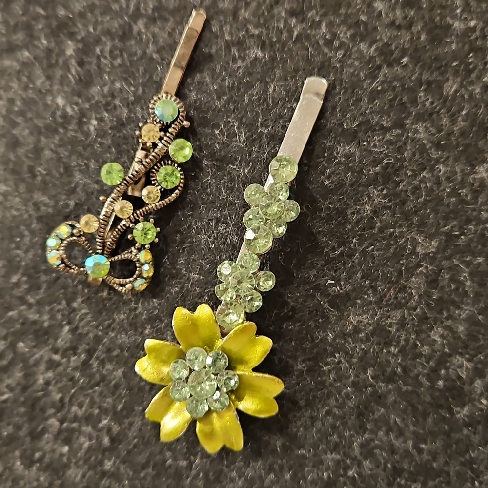 Set Of 4 Green Rhinestone hair pins Special Occasion Braid Prom Party Wedding - Picture 3 of 5